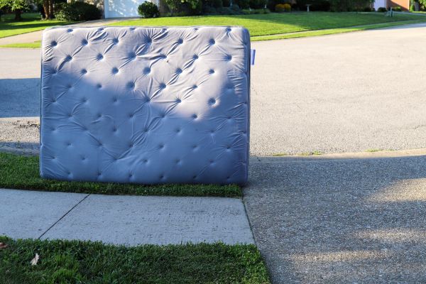 Mattress Removal Service in Delray Beach